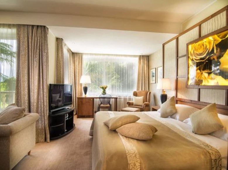 Hotel Villa Eden - The Leading Park Retreat