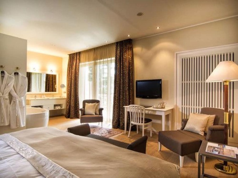 Hotel Villa Eden - The Leading Park Retreat