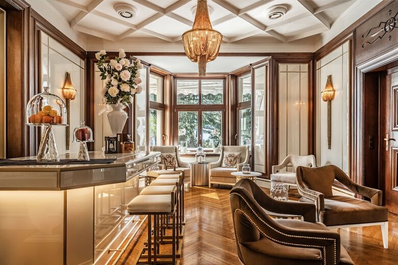 Hotel Villa Eden - The Leading Park Retreat