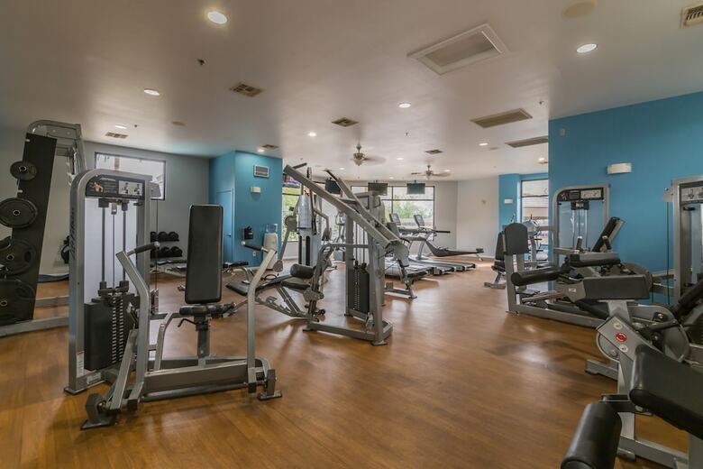 Apartamentos The Modern Phoenix Getaway + Resort-style Amenities
