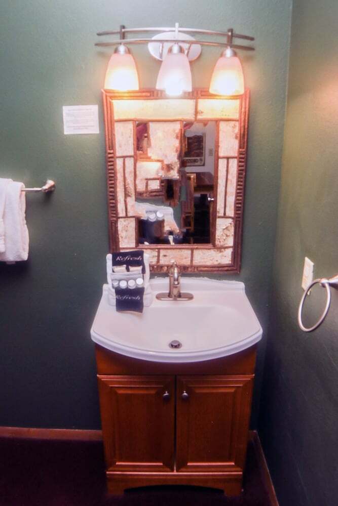 Timber Creek Chalets: 6