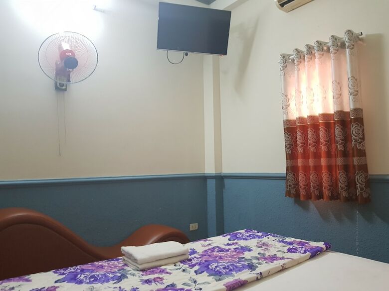 Oyo 516 Van Thanh Dat Hotel