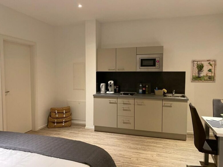 Royal City Apartments