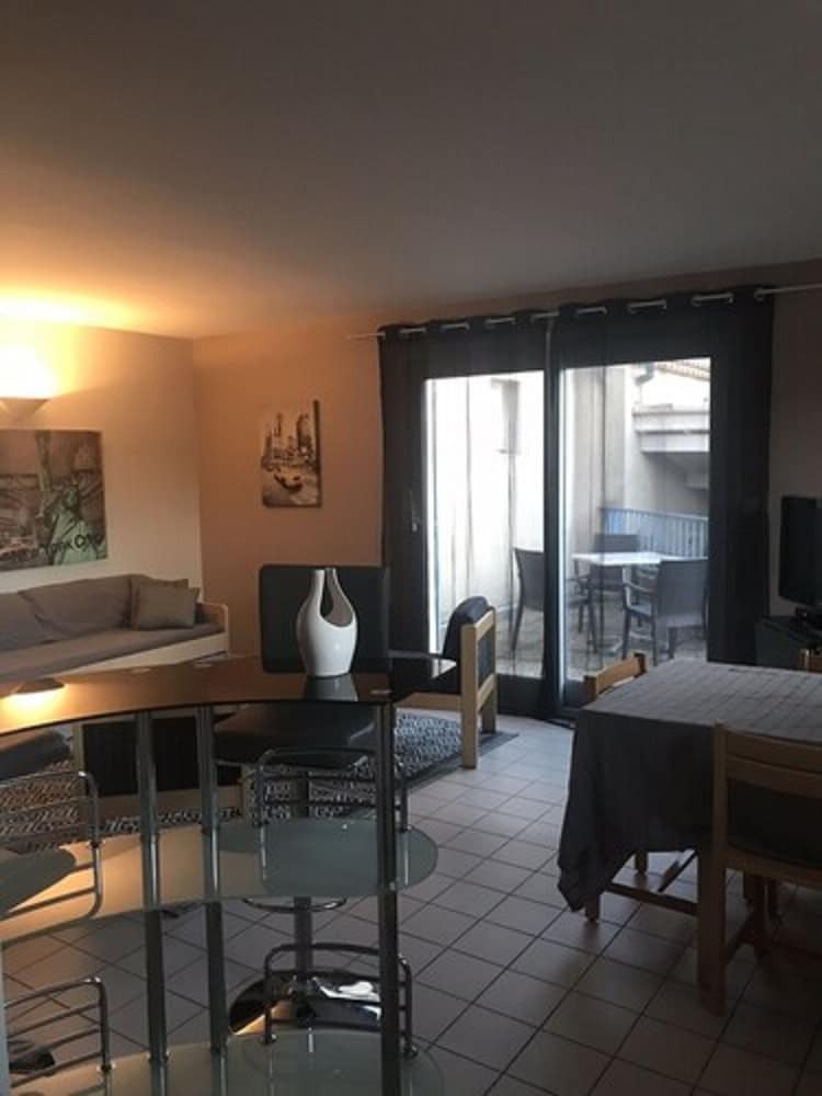 L'oustal Des Bancs