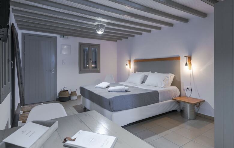 Aparthotel White And Grey