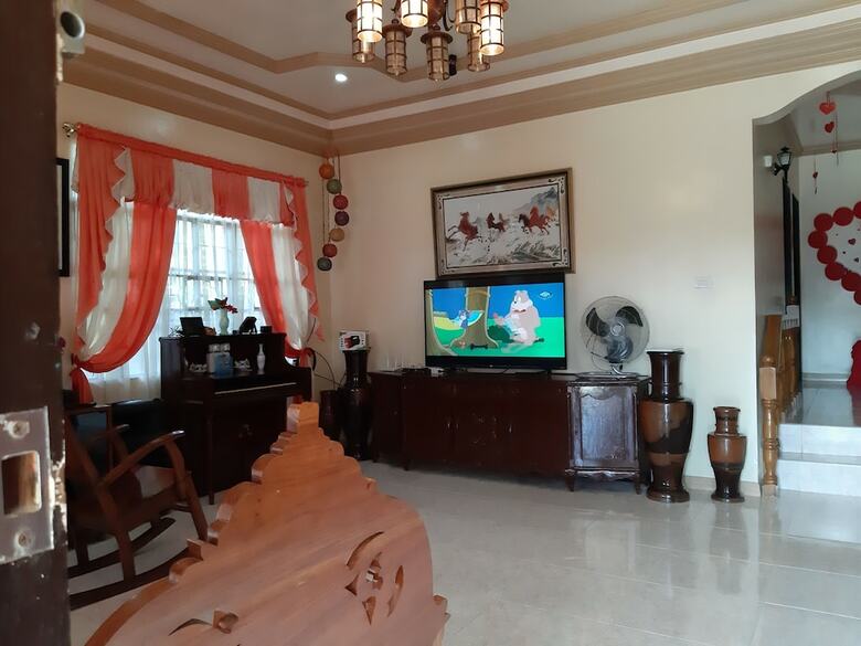 Hotel Palompon Orange Villa