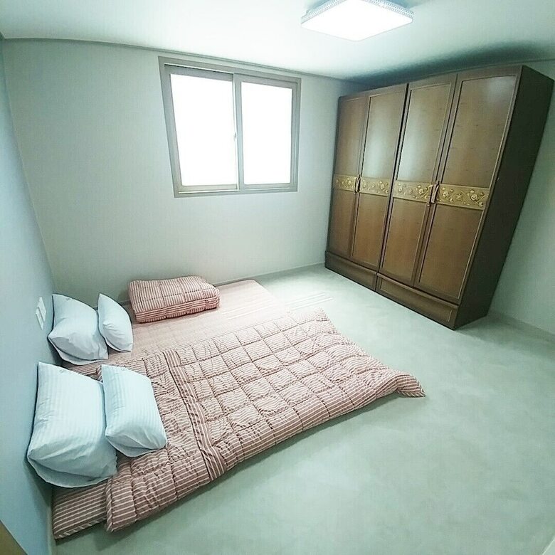 Hotel S Motel