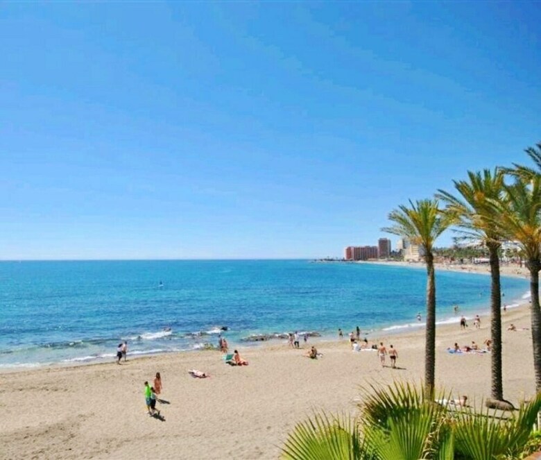 Apartamentos Studio In Benalm�dena, With Wonderful Sea View, Shared Pool, Balcony