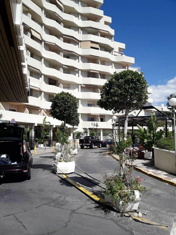 Apartamentos Studio In Benalm�dena, With Wonderful Sea View, Shared Pool, Balcony