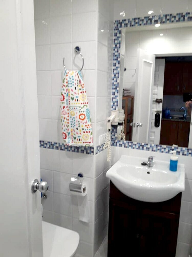 Apartamentos Studio In Benalm�dena, With Wonderful Sea View, Shared Pool, Balcony