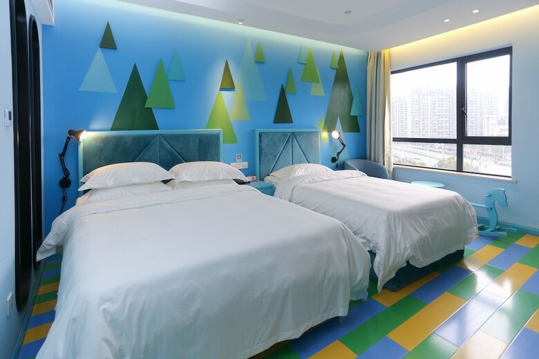 Shanghai Guanjun Hotel