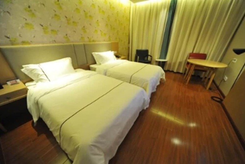 Shanghai Guanjun Hotel