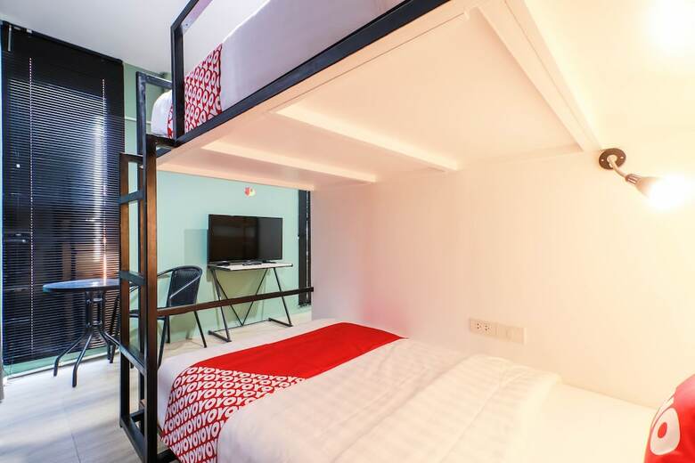 Hotel Oyo 611 Stay Young Villa