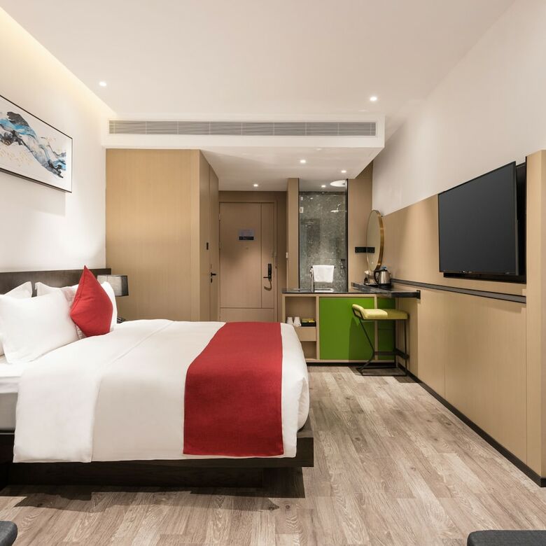 Huali Hotel
