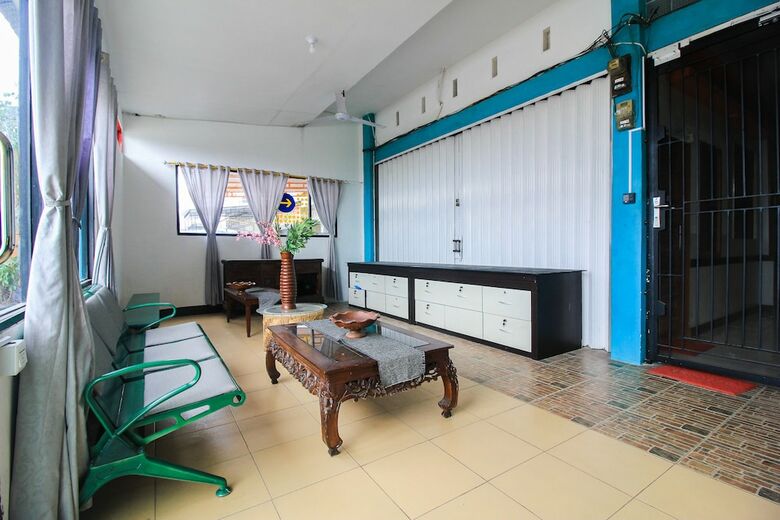 Hostal Spot On 2252 Ranira Homestay