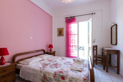 Hostal Stella Pension Vlichada