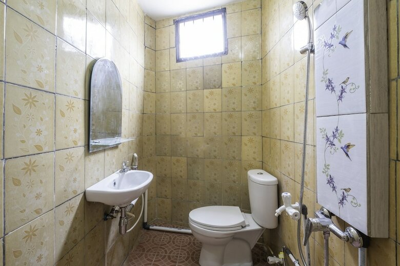 Hotel Oyo 2391 Baladewa Residence Syariah