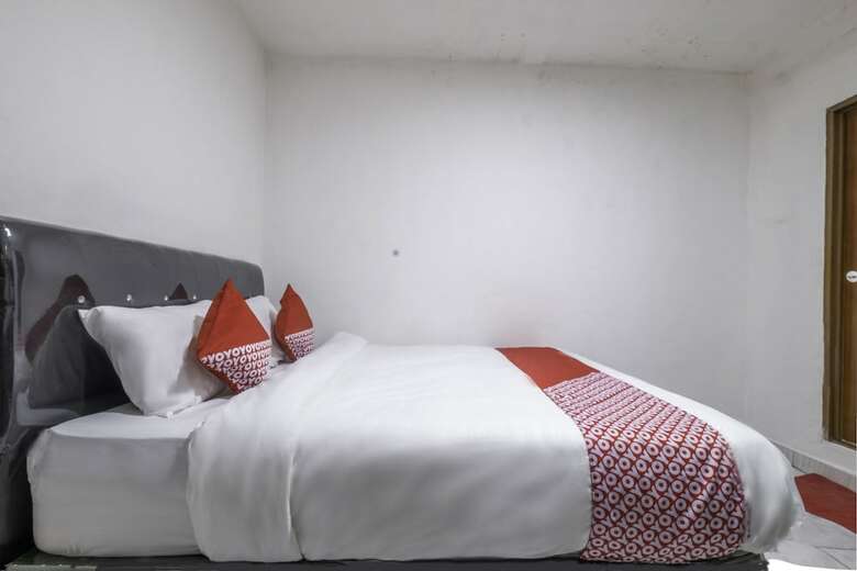 Hotel Oyo 2391 Baladewa Residence Syariah