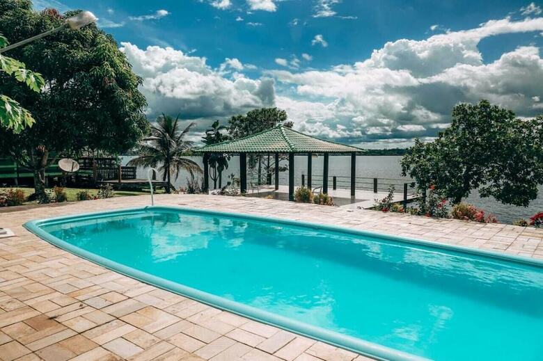 Hotel Amazon Resort Island