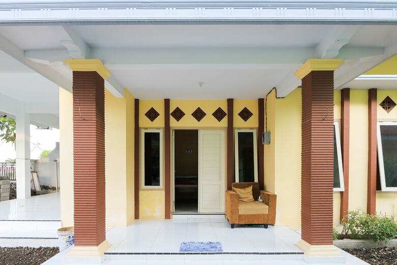 Hostal Spot On 2371 Islami Family Residence