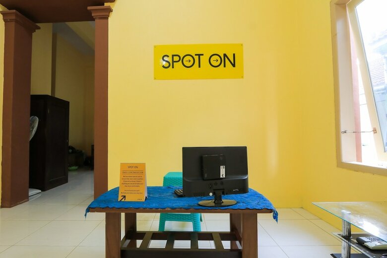 Hostal Spot On 2371 Islami Family Residence