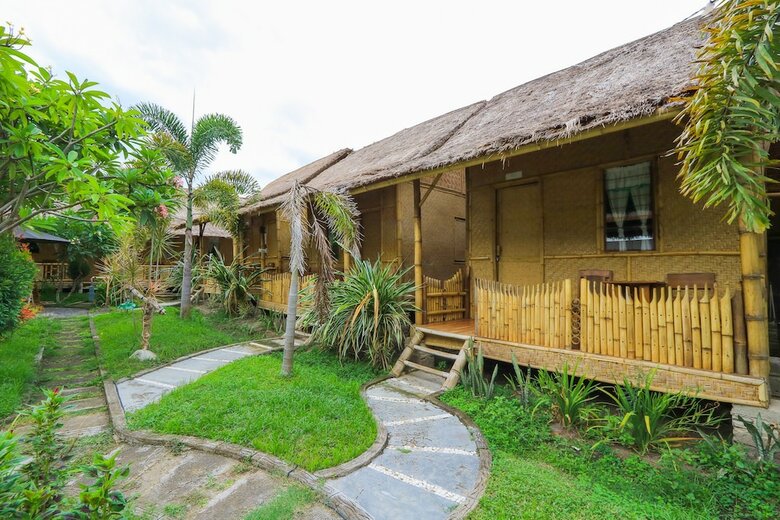 Hostal Spot On 2431 Azizah Homestay