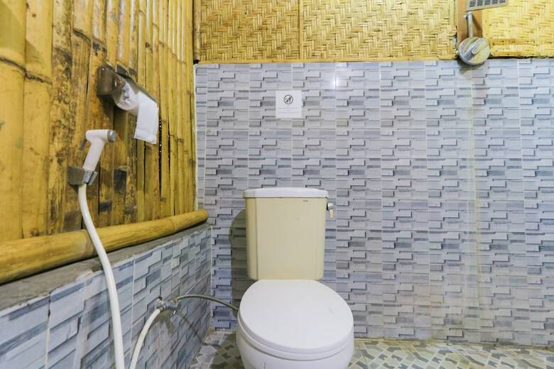 Hostal Spot On 2431 Azizah Homestay