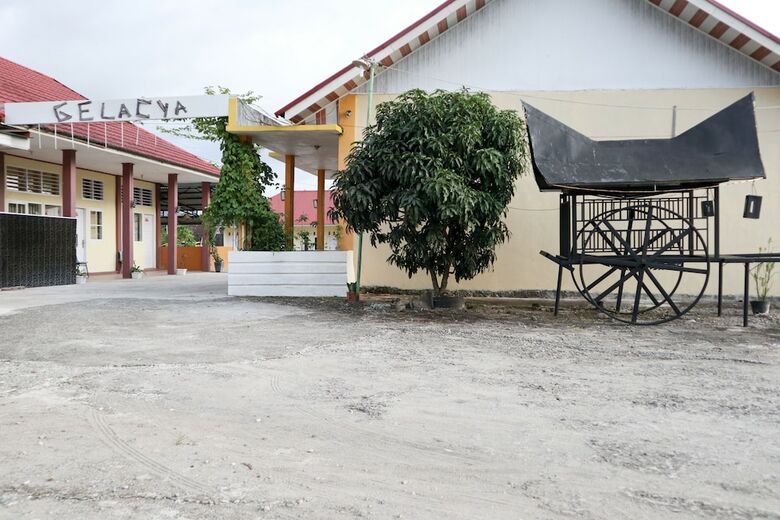 Hotel Oyo 2274 Wisma Padati Syariah