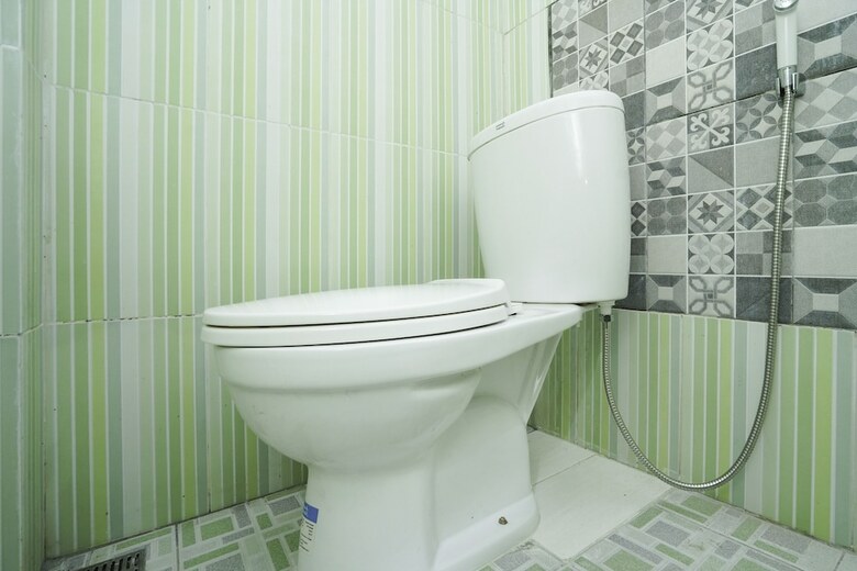 Hostal Spot On 2479 Berkah Residence Syariah