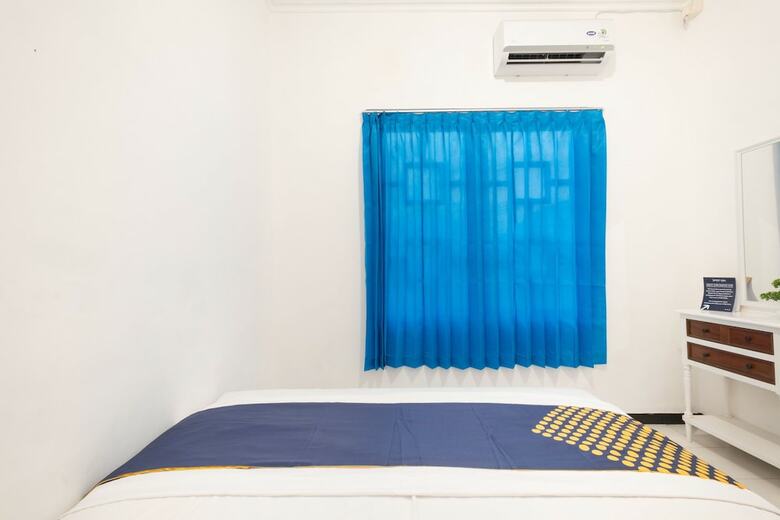 Hotel Spot On 2435 Roemah Hijaubiru