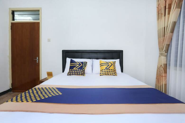Hotel Oyo 2268 Tim-tim Homestay