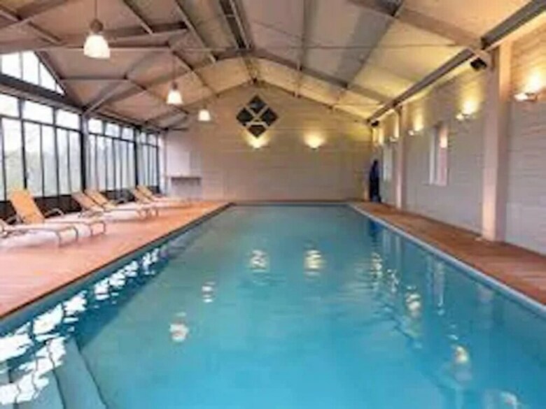 Bed & Breakfast Kolda Properties