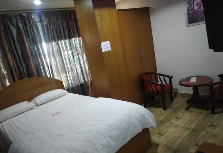 Hotel Terminal Square