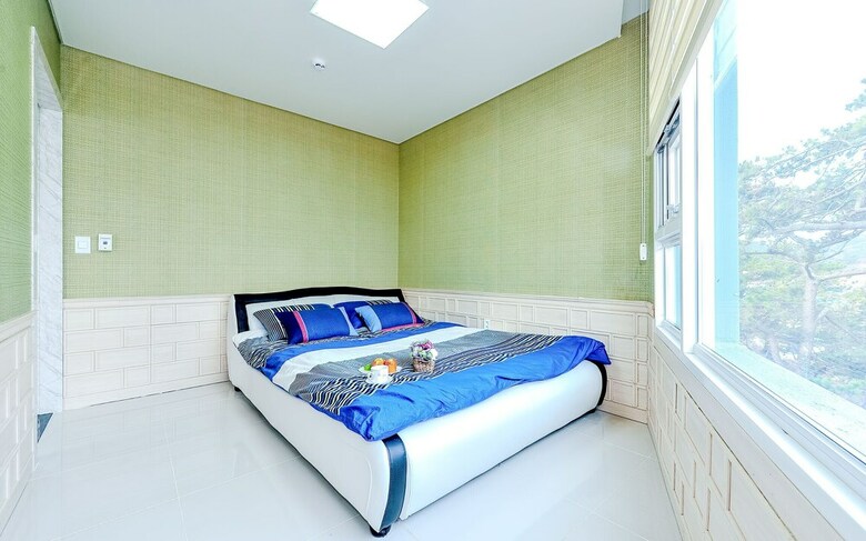 Hotel Pohang Pinewave Sea & Spa Pension