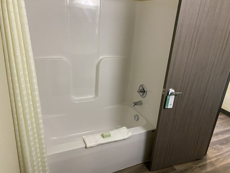 Hotel Cobblestone Inn & Suites - Forest City