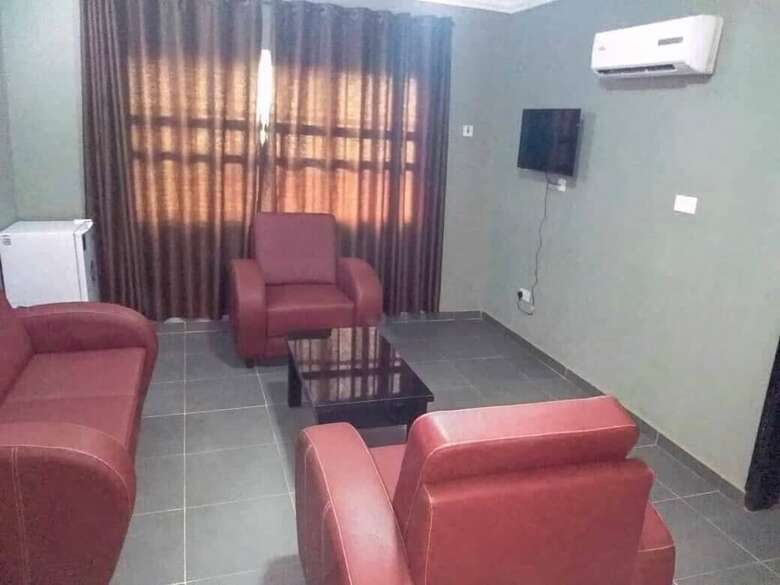 Hotel Cosmos City Suites & Apartments