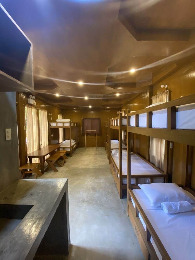 Hostal Cocovana Beach Resort - Hostel (Adults Only)