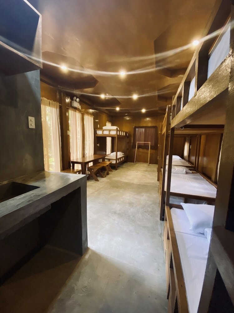 Hostal Cocovana Beach Resort - Hostel (Adults Only)