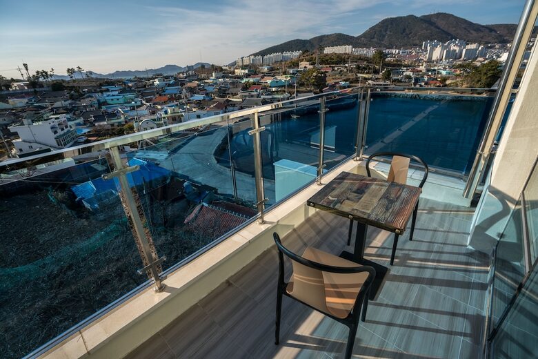 Blanc Hotel