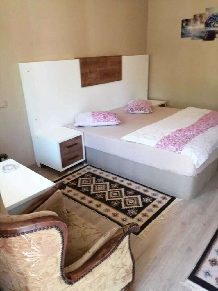 Papatya Hotel