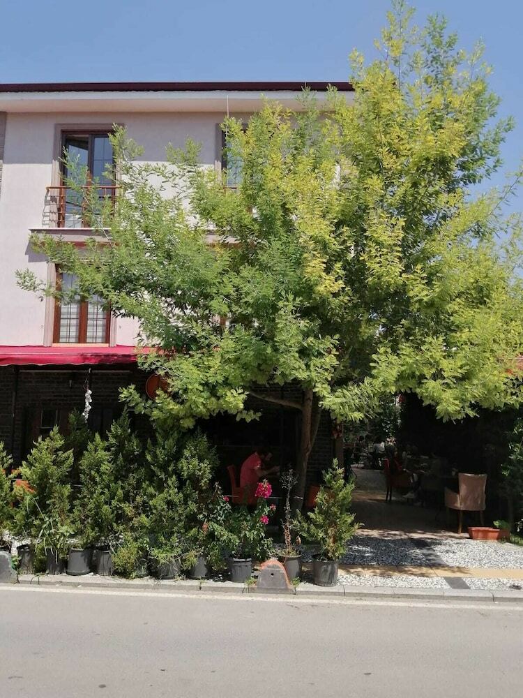 Papatya Hotel