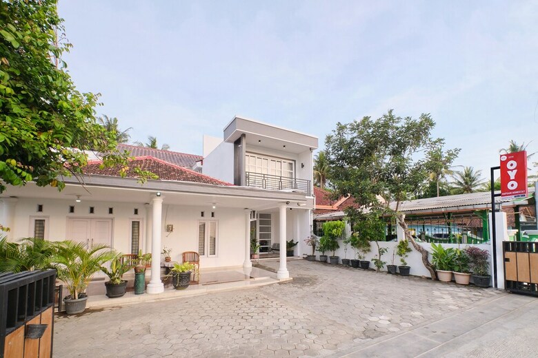 Hotel Oyo 2314 Hapsari Homestay