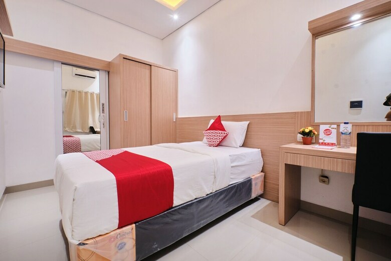 Hotel Oyo 2314 Hapsari Homestay