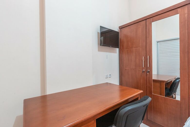 Hotel Oyo 2364 Cempaka Harapan Indah