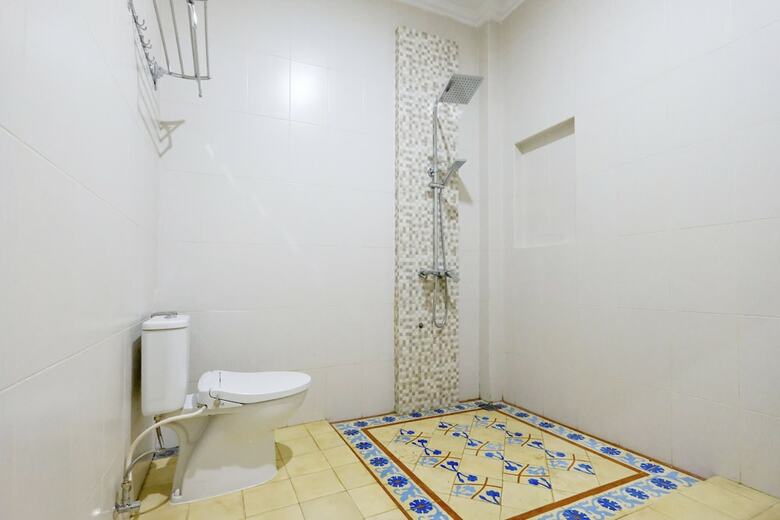Hostal Oyo 2383 Andongkoe 64 Salatiga