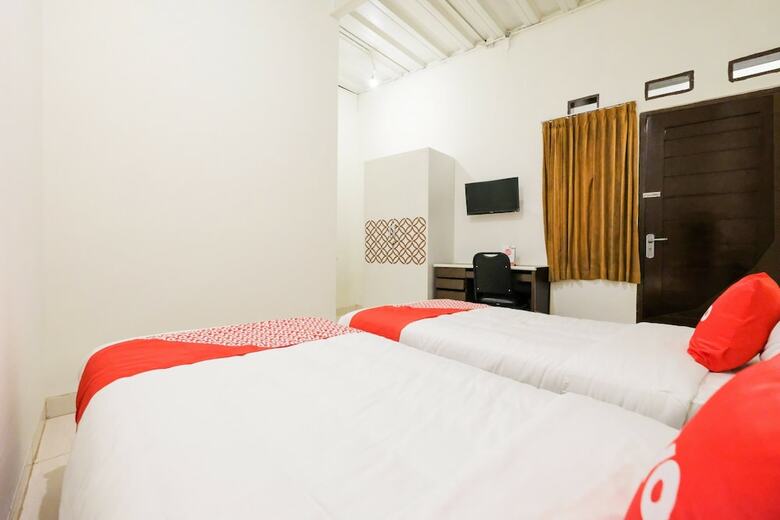 Hostal Oyo 2383 Andongkoe 64 Salatiga