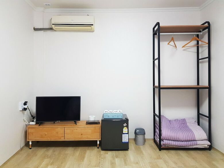 Hostal Guest House Bluemoon - Hostel