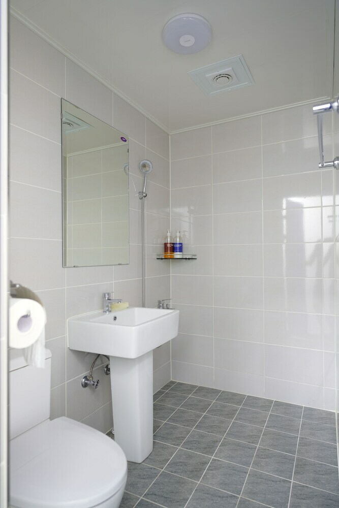 Hostal Guest House Bluemoon - Hostel