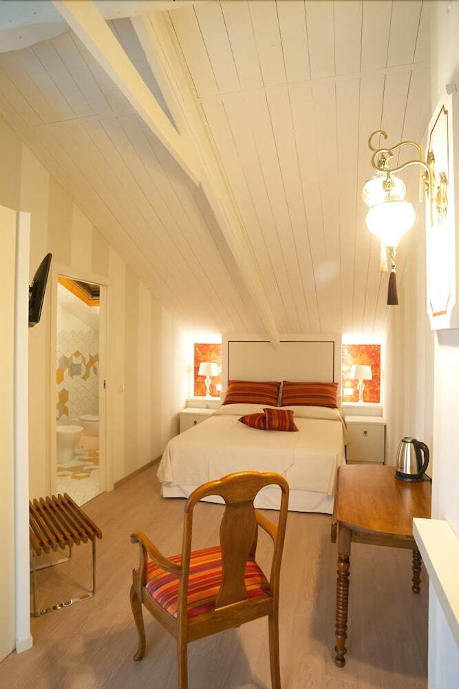 Hotel Maison Petit Perlage
