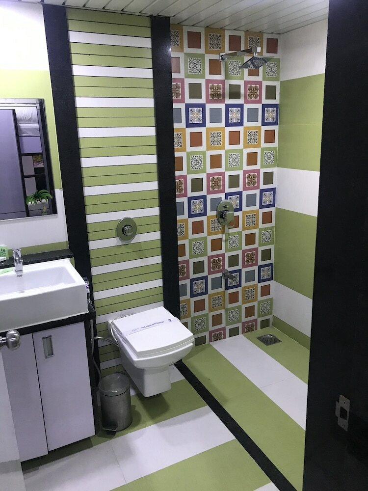 Hotel Rainbow Resort Diu